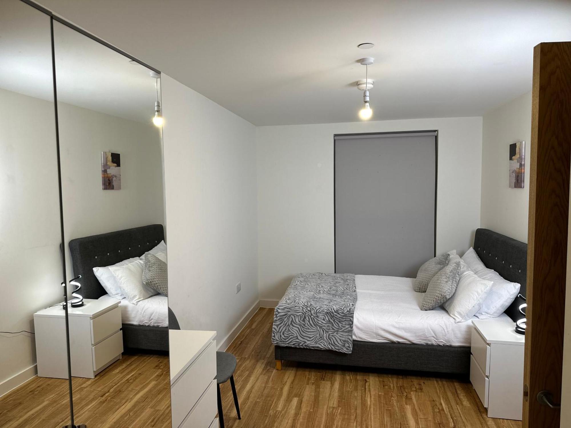 Luxury 2-Bed High-Rise In Manchester With Parking المظهر الخارجي الصورة