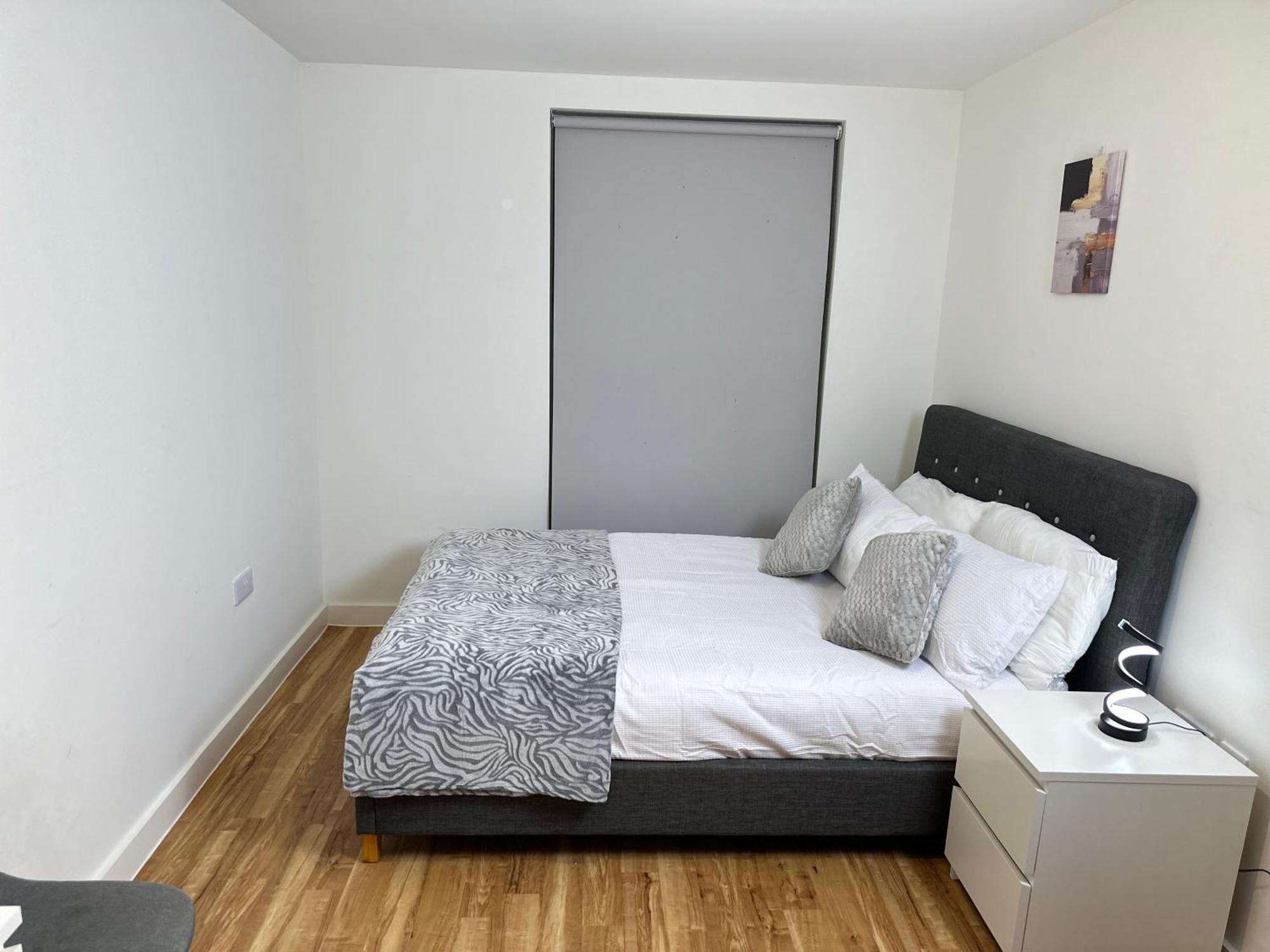 Luxury 2-Bed High-Rise In Manchester With Parking المظهر الخارجي الصورة